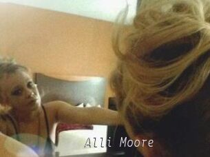 Alli_Moore
