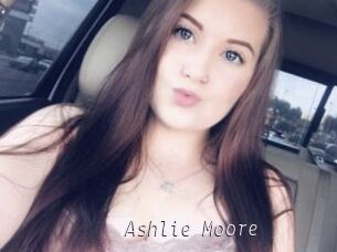 Ashlie_Moore