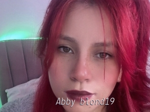 Abby_blond19