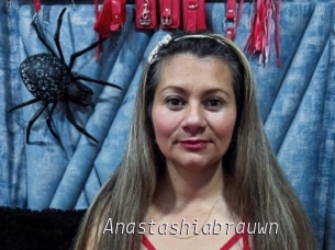 Anastashiabrauwn