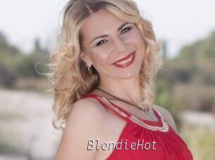 BlondieHot