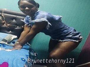 Brunettehorny121