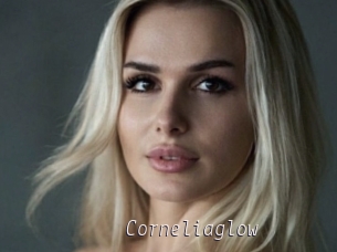 Corneliaglow