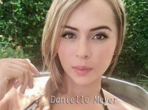 Danielle_Meyer