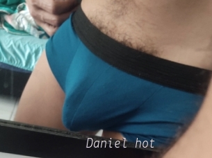 Daniel_hot