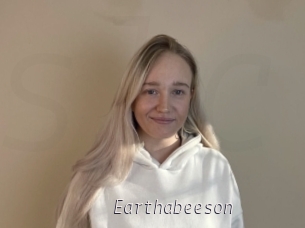 Earthabeeson