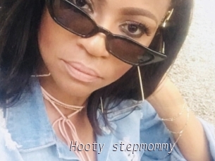 Hooty_stepmommy
