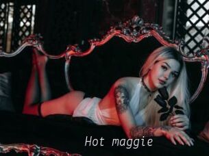 Hot_maggie
