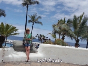 LadyAnais