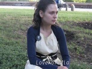 LoveFor_Mia