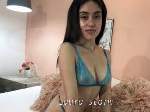 Laura_storm