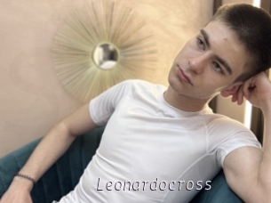 Leonardocross