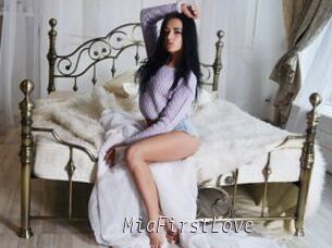 MiaFirstLove