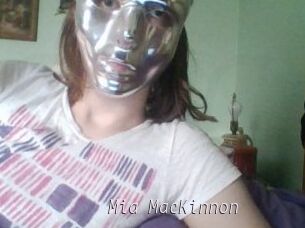 Mia_MacKinnon