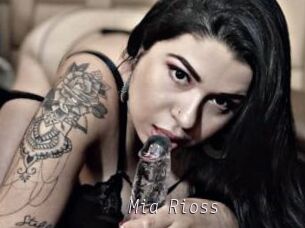 Mia_Rioss