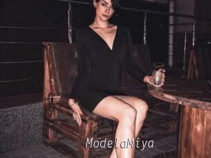 ModelaMiya
