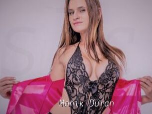 Monik_Duran