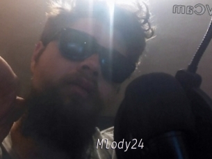Mlody24