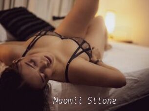 Naomii_Sttone