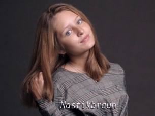Nastikbraun