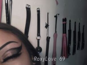 RoxyLove_69