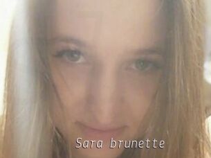 Sara_brunette