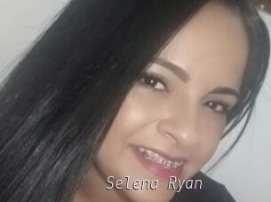 Selena_Ryan