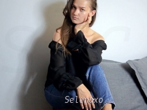 Selenaxo