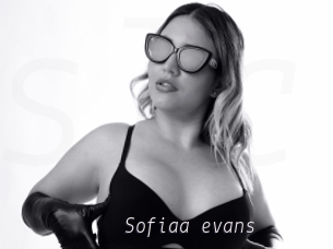 Sofiaa_evans