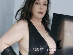 TITANIC_TITS