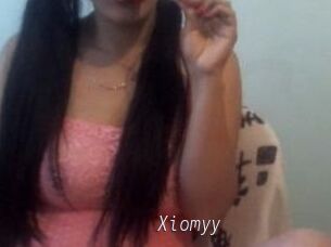 Xiomyy_