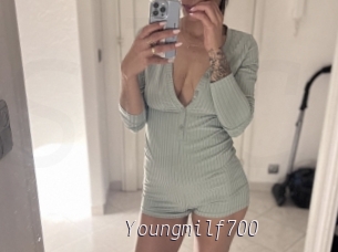 Youngmilf700